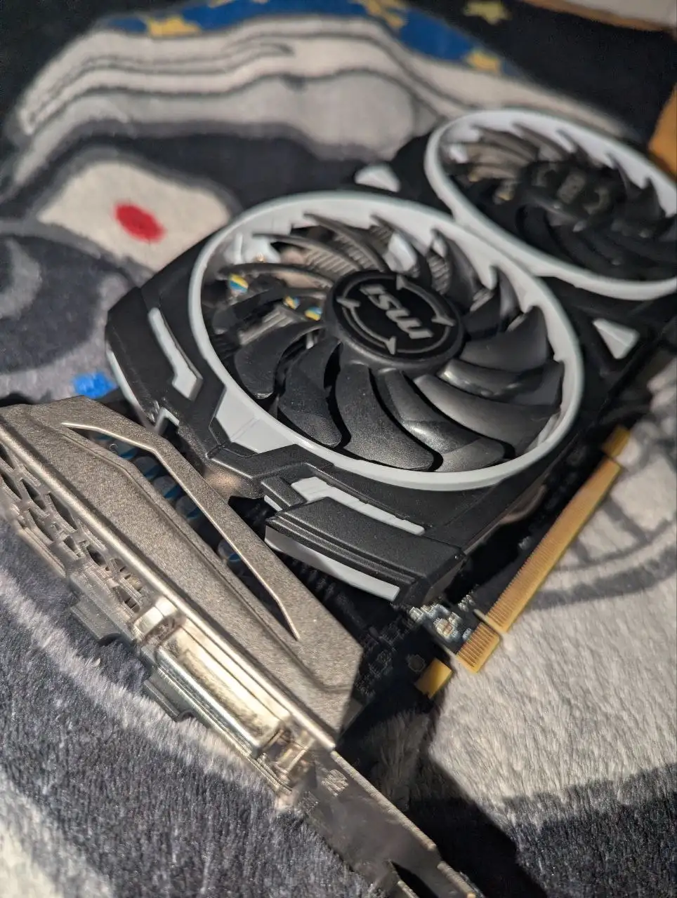 Продажа комплектующих: видеокарта, ОЗУ, процессор, HDD - Комплектующие (Электроника) в Ангарск
