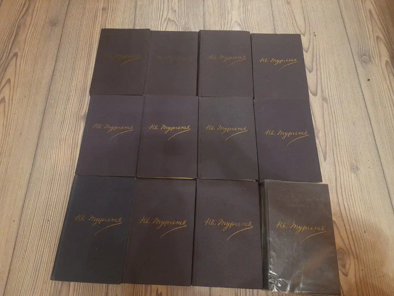 Продажа книг и собраний сочинений