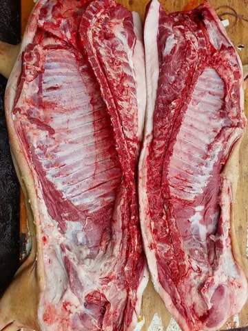 Продажа домашней свинины тушками и частями - частное объявление в Энгельс