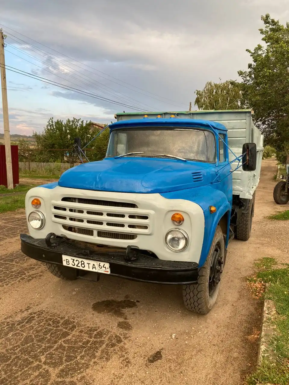 Продам ЗИЛ самосвал в хорошем состоянии