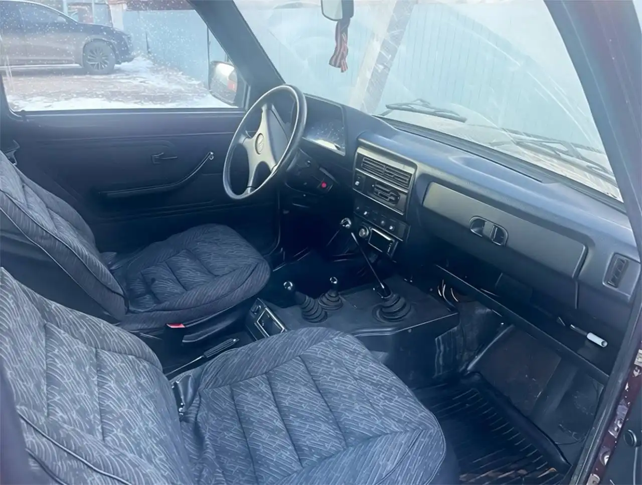 Продажа автомобиля Нива 2010 года