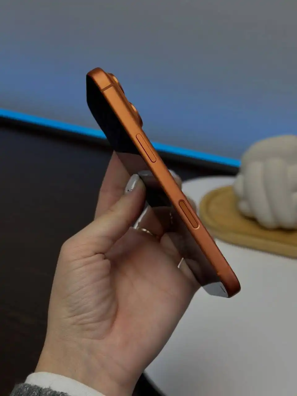 iPhone 17 Pro Cosmic Orange 1Tb - Смартфоны (Электроника) в Саратов