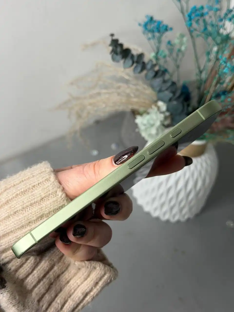 iPhone 17 Sage 256Gb - Смартфоны (Электроника) в Саратов