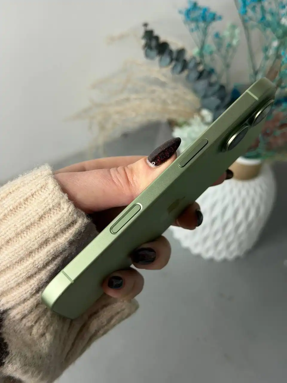 iPhone 17 Sage 256Gb - Смартфоны (Электроника) в Саратов