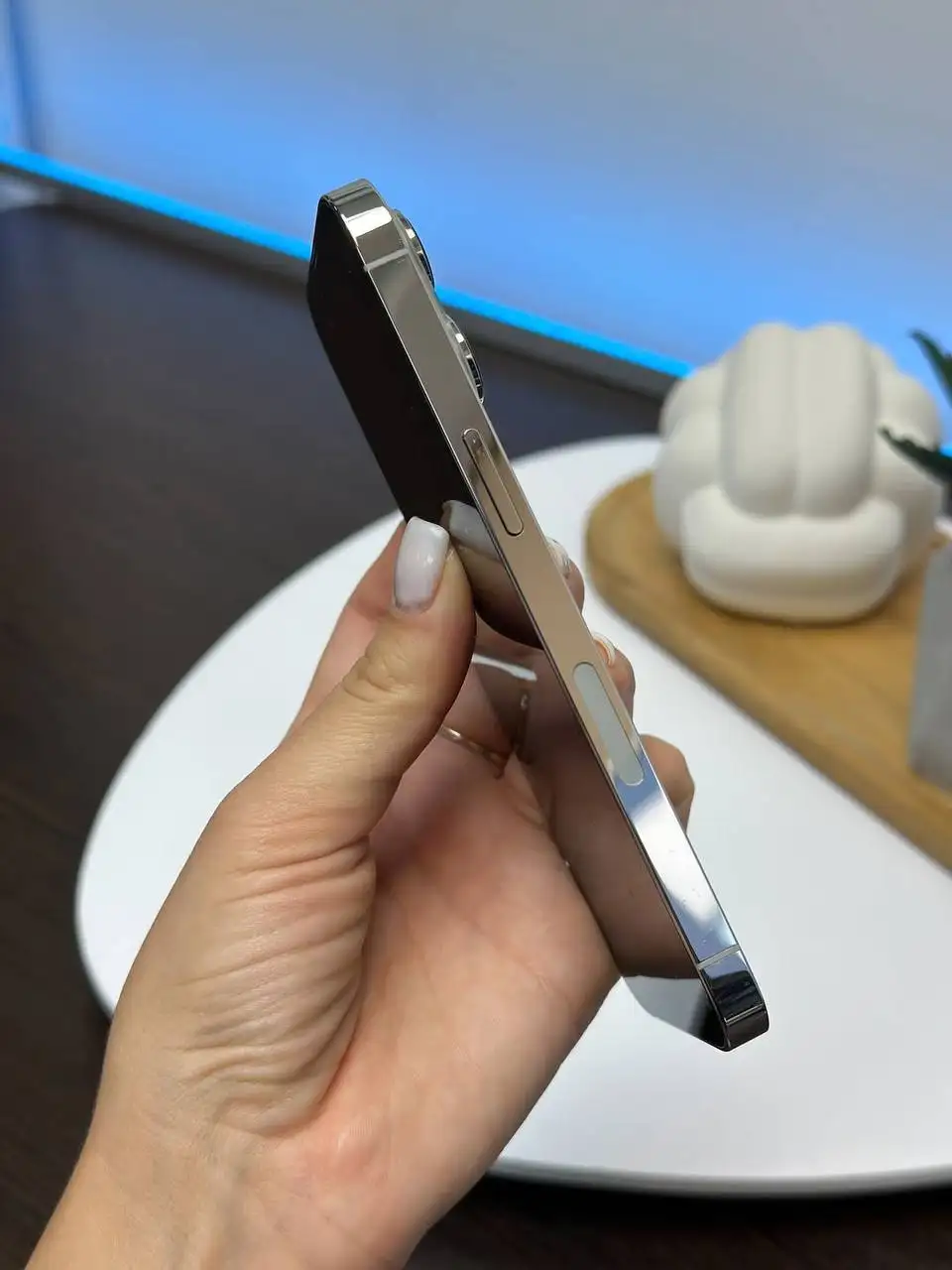 iPhone 13 Pro Silver 256Gb с гарантией и доставкой - Смартфоны (Электроника) в Саратов