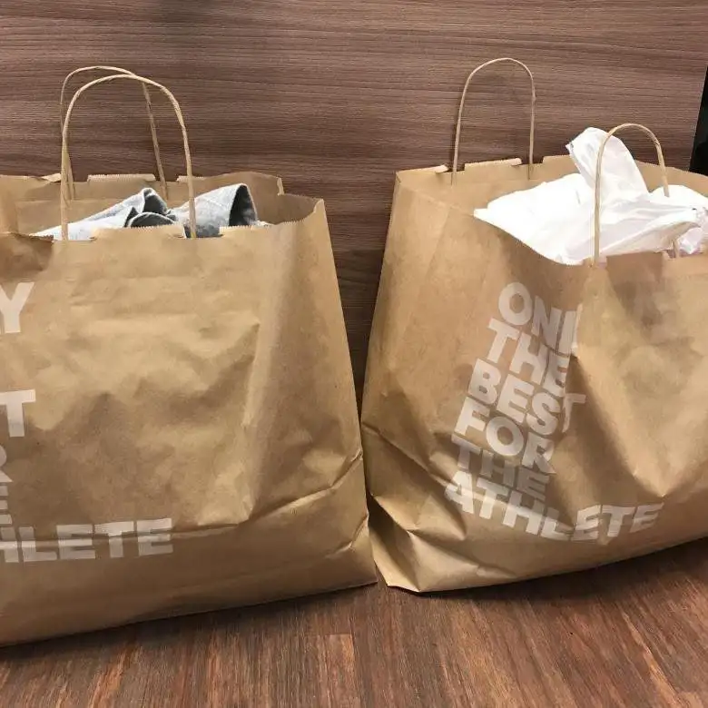 Продам пакет с новыми вещами разных размеров - Одежда в Саратов