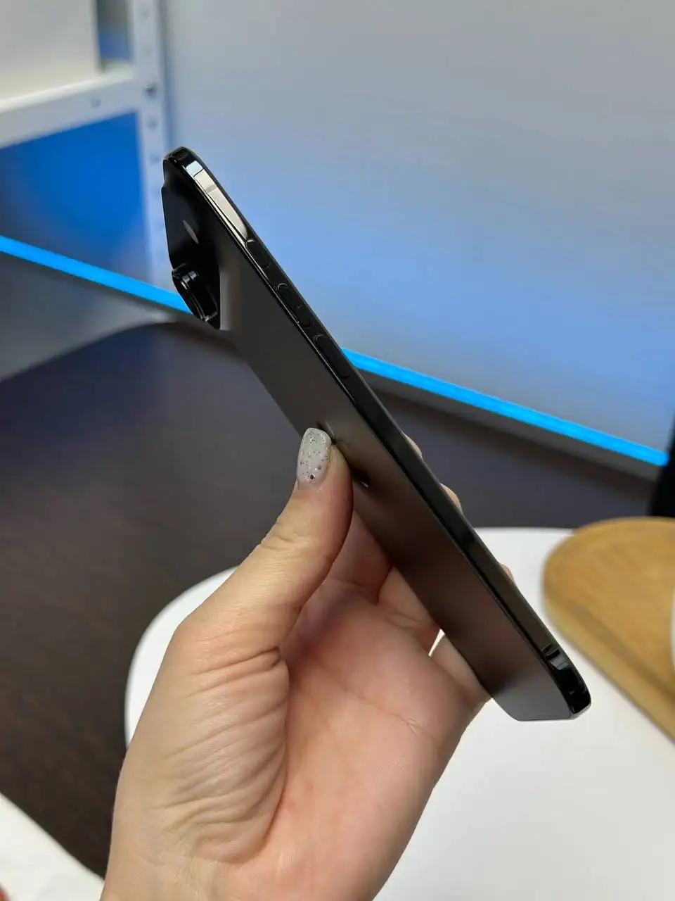 iPhone 17 Air Black 512Gb с гарантией и доставкой - Смартфоны (Электроника) в Саратов