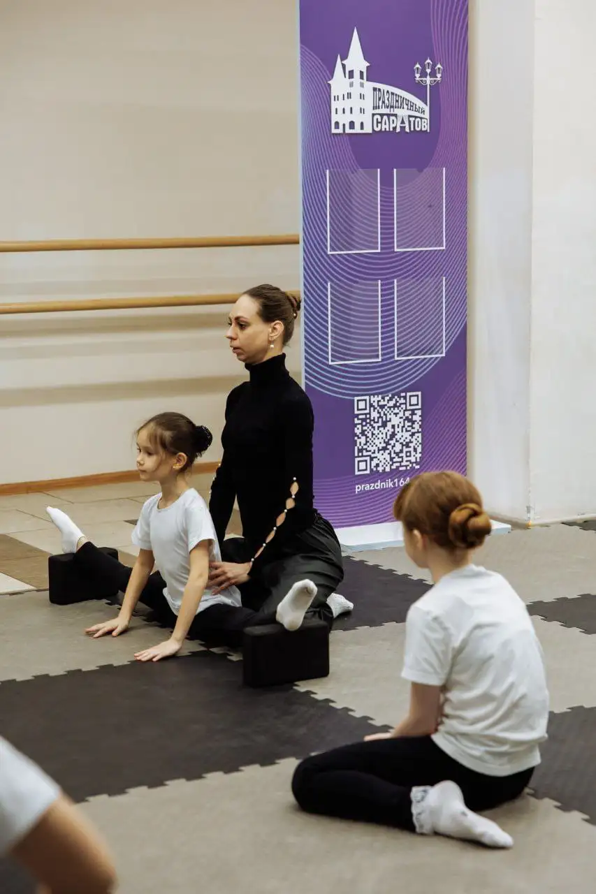 Набор в студию балета клуба «Праздничный Саратов» - Образование и обучение (Услуги) в Саратов