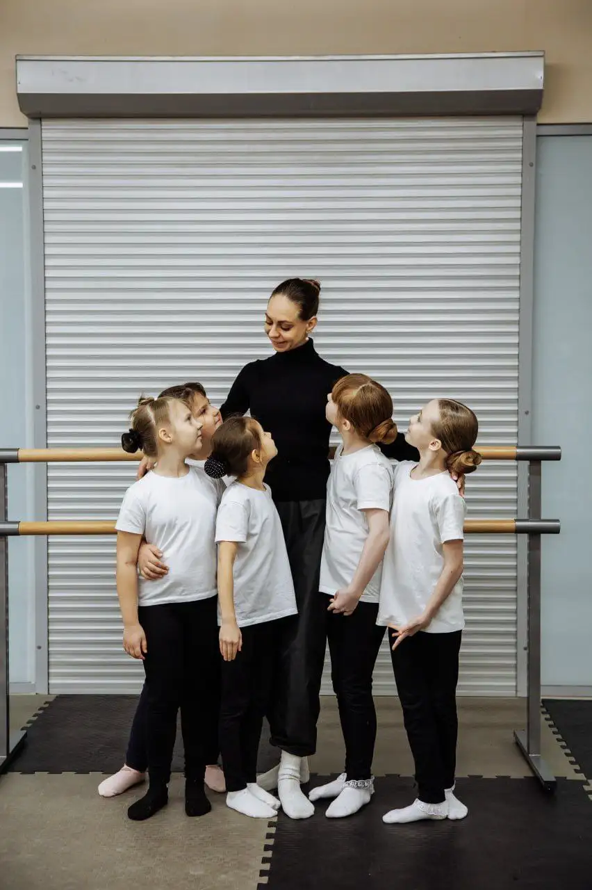 Набор в студию балета клуба «Праздничный Саратов» - Образование и обучение (Услуги) в Саратов