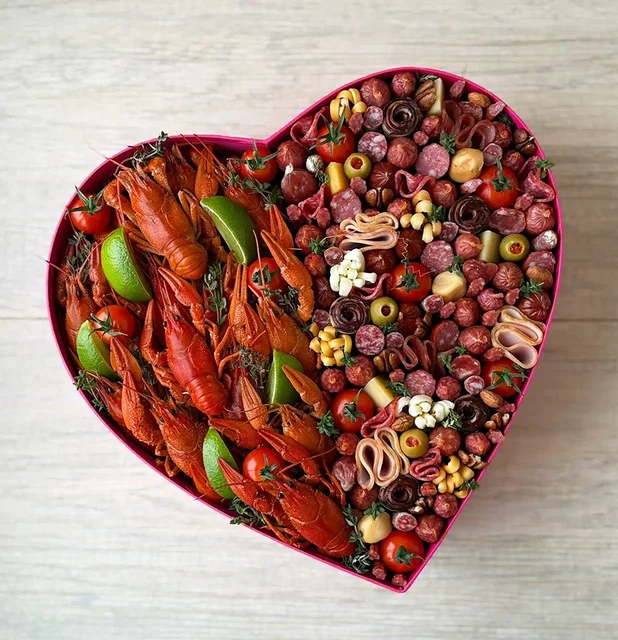 Заказы на праздничные подарки к 23 февраля - частное объявление в Саратов - Энгельс