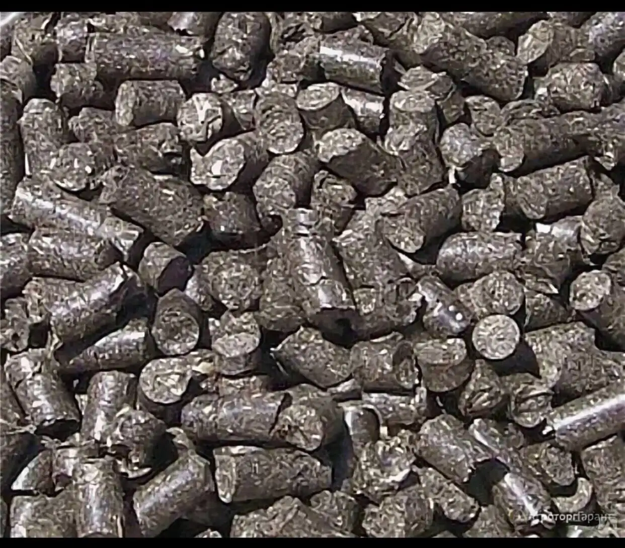 Экологически чистые пеллеты из лузги подсолнечника оптом - Топливо (Товары для дома и дачи) в Воронежская область