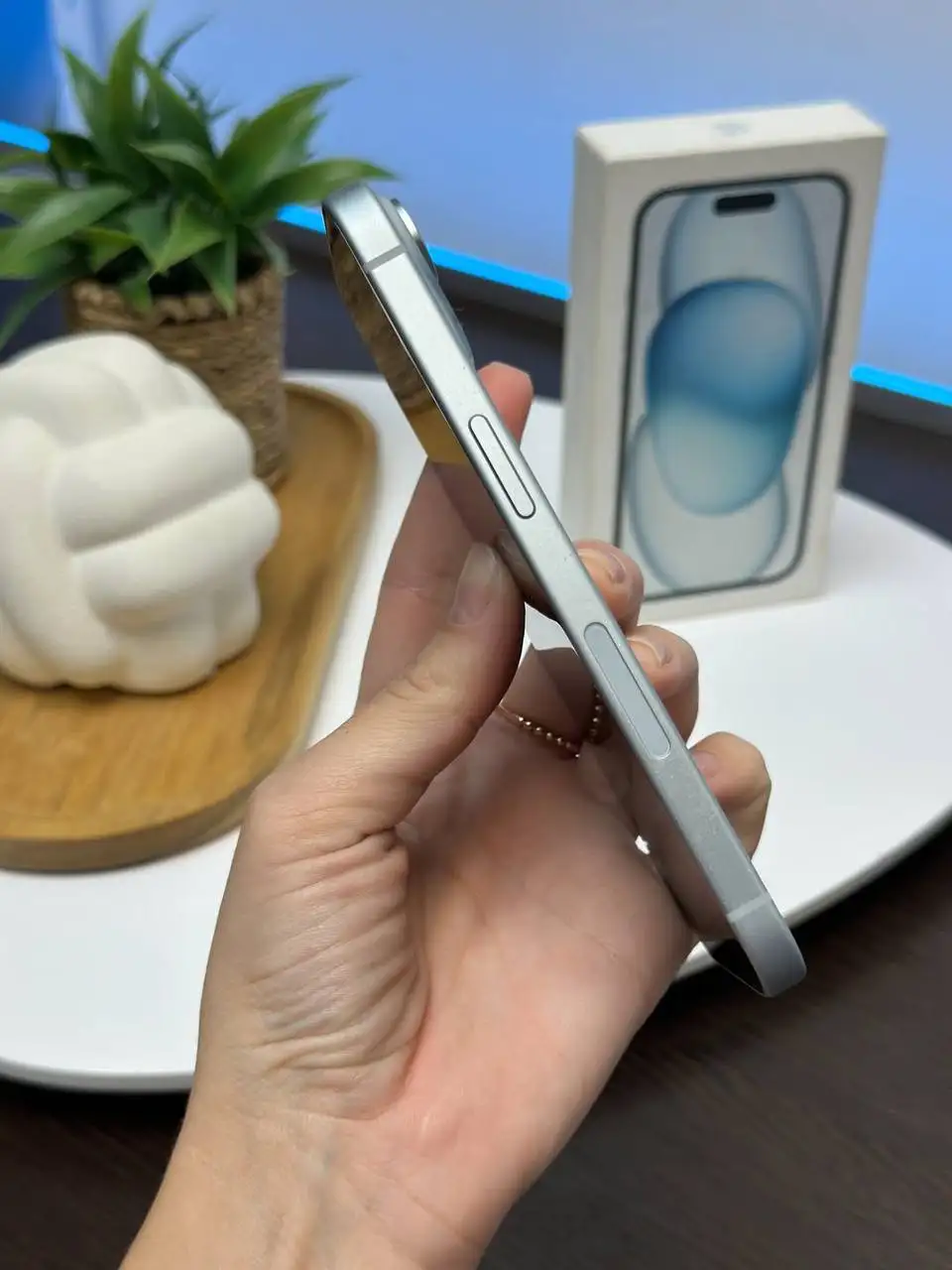 iPhone 15 Blue 512Gb с гарантией и доставкой - Смартфоны (Электроника) в Саратов