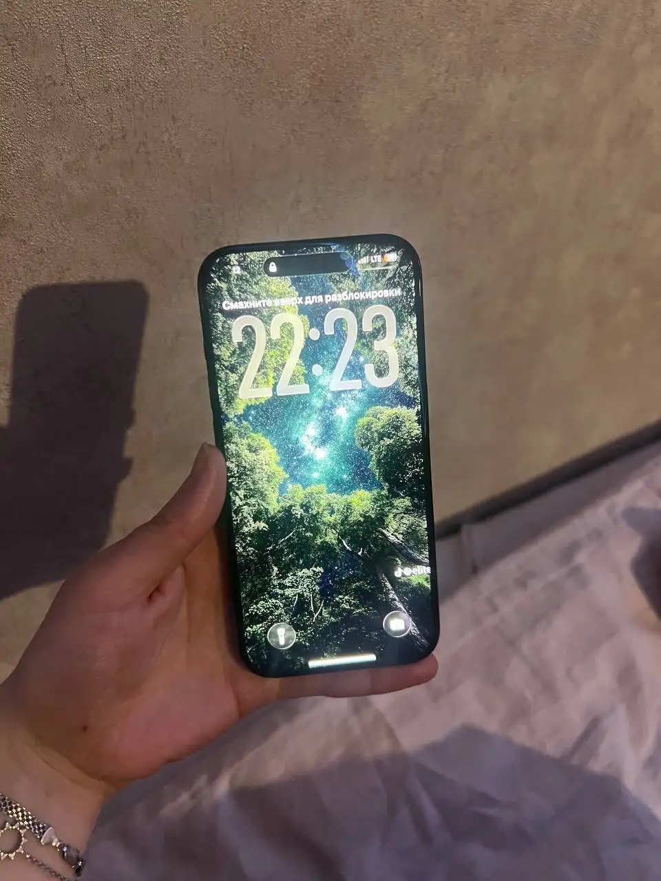 iPhone 15 Pro 256ГБ 80% аккумулятора - Смартфоны и телефоны (Электроника) в Саратов