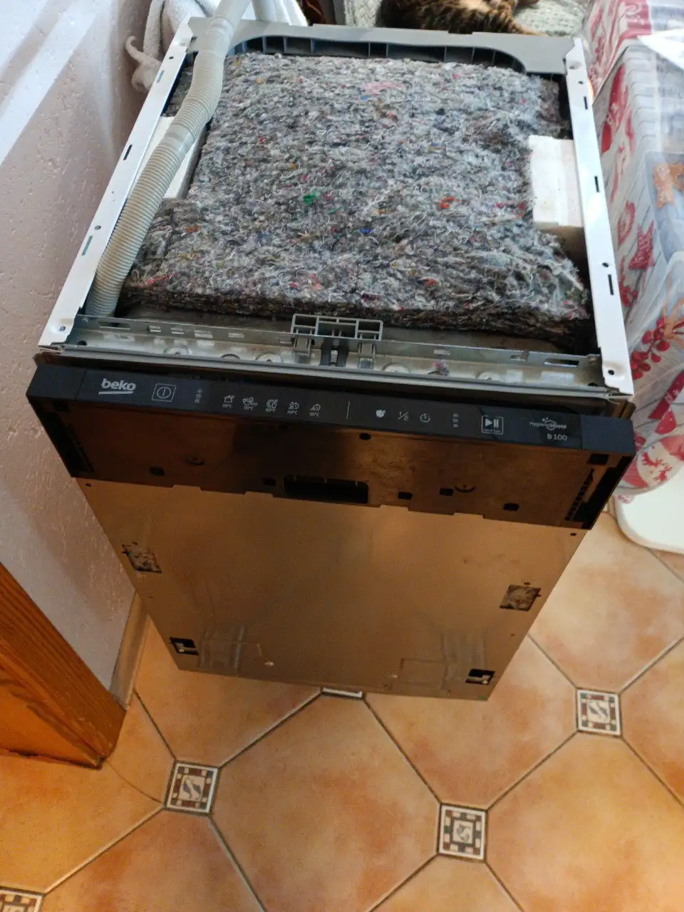 Встраиваемая посудомоечная машина БЕКО BECO 15020 б/у - Бытовая техника (Для дома и дачи) в Энгельс