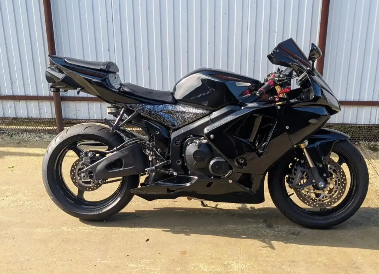 Продажа Honda CBR 600RR - Мотоциклы (Авто) в Саратов