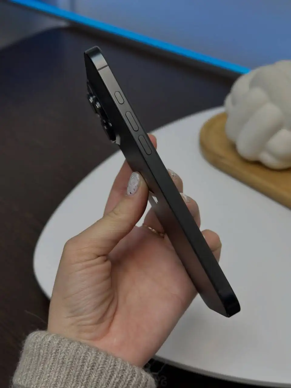 iPhone 16 Pro Max Black Titanium 256Gb - Смартфоны (Электроника) в Саратов