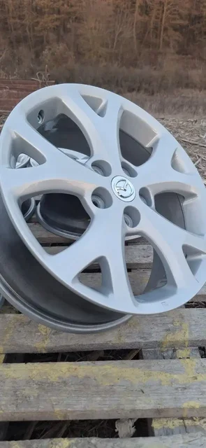 Продажа оригинальных дисков R17 Mazda - частное объявление в Белгород