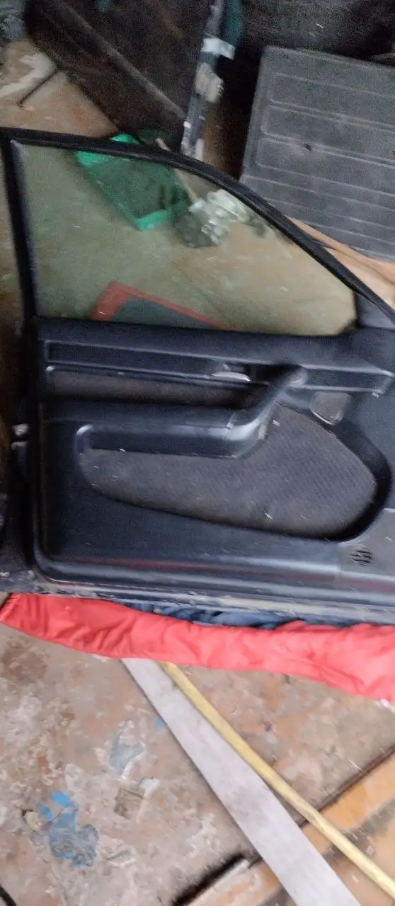 Продам двери в сборе на Ауди А6 С4 - Автомобильные запчасти (Запчасти) в Белгород