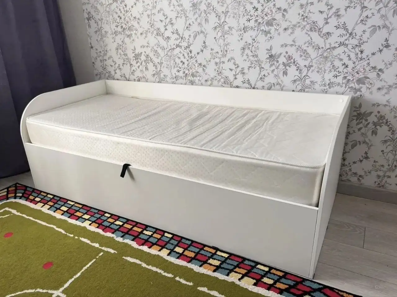 Продам детскую кровать с матрасом 180/80 - Детские кровати (Товары для детей) в Белгород