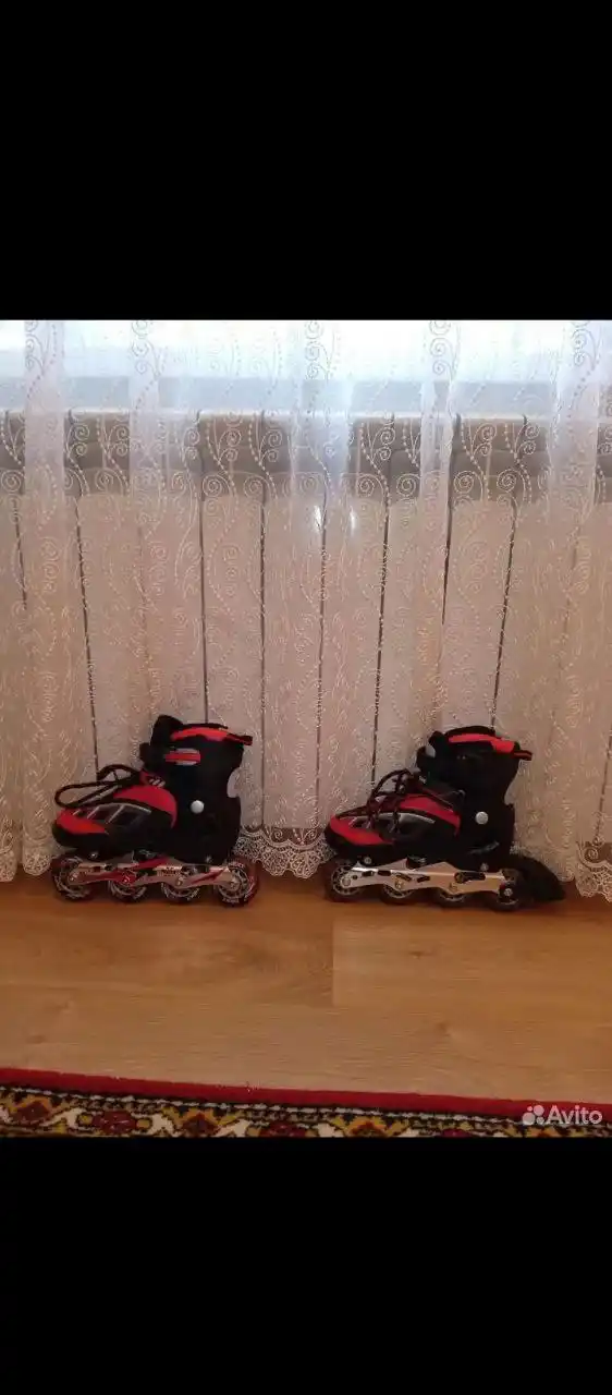 Продам ролики и туфли