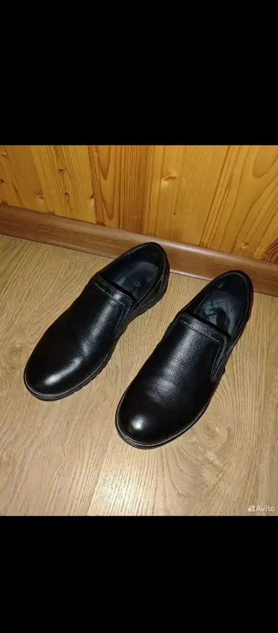 Продам ролики и туфли