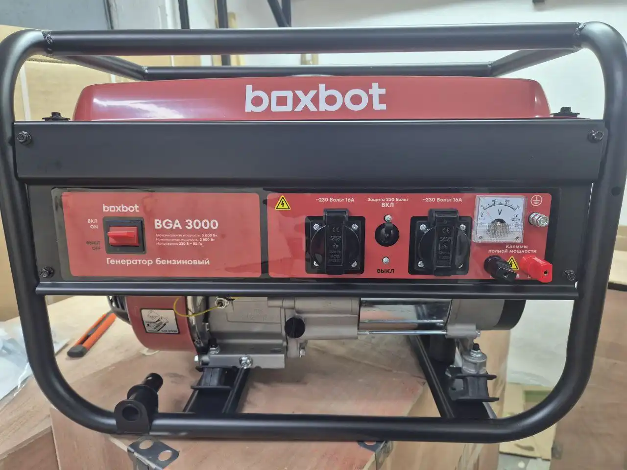 Продам новый бензогенератор мощностью 3 кВт