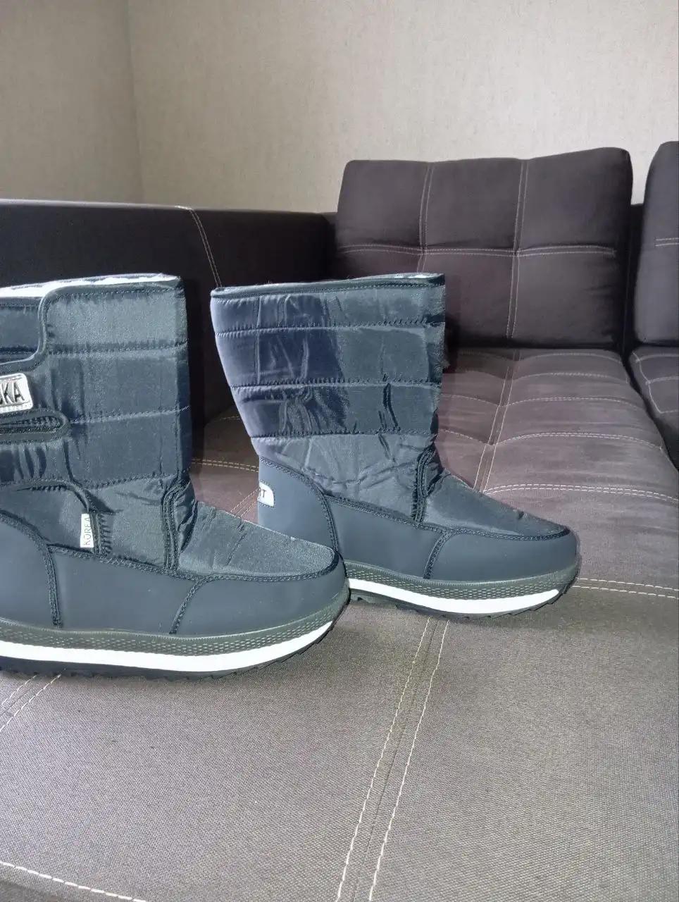 Продажа новых зимних мужских дутиков Аляска 43 размера