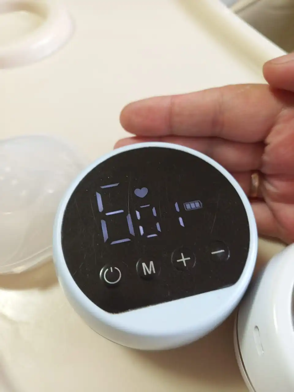 Продажа молокоотсосов с насадками и комплектующими