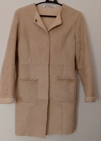 Тёплое пальто 44-46 б/у - Красота и здоровье в Белгород