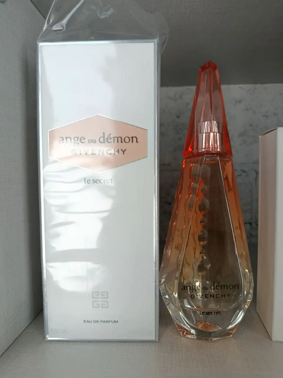 Продам туалетную воду отличного качества