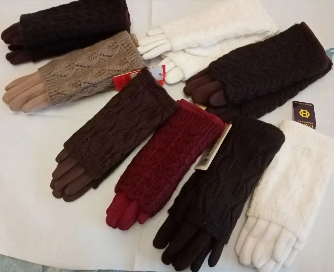 Продам теплые женские перчатки - Аксессуары (Одежда) в Белгород