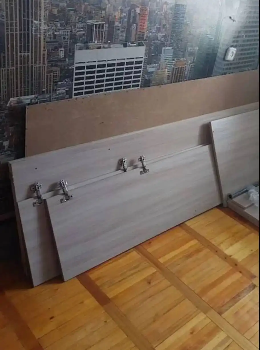 Продажа б/у мебели: кровать, шкаф, стол - Мебель (Для дома и дачи) в Белгород