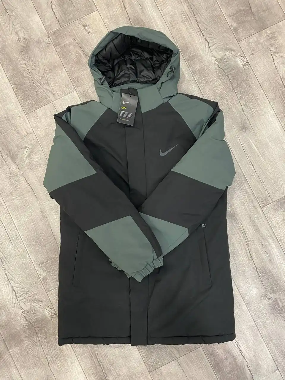 Новые зимние куртки Nike - Верхняя одежда (Одежда) в Белгород