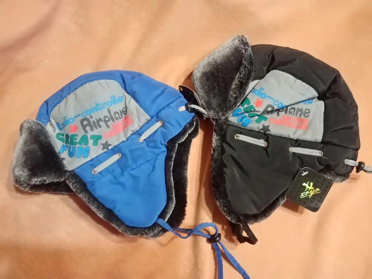 Продам детскую ушанку на мальчика - Головные уборы (Одежда) в Белгород