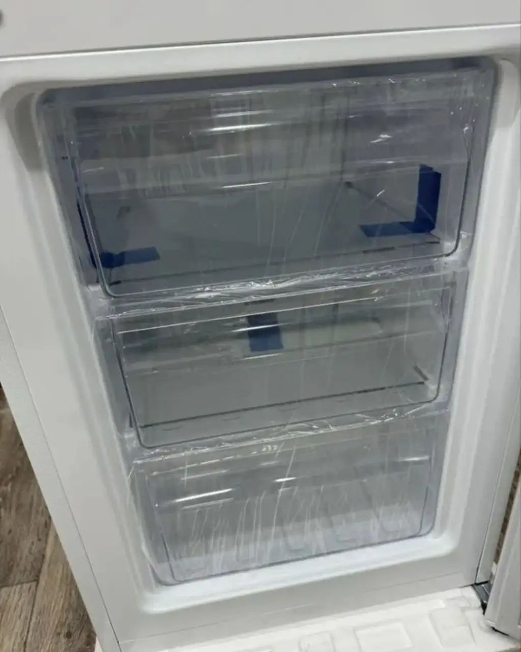 Продам новый Холодильник - Крупная бытовая техника (Для дома и дачи) в Белгород