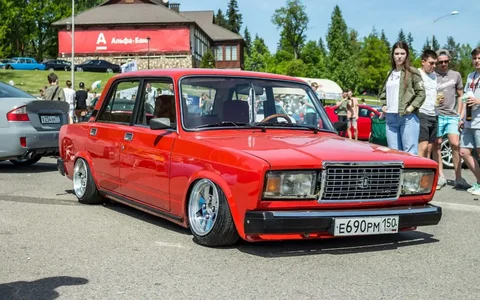 Покупка автомобиля Жигули - Шины в Белгород