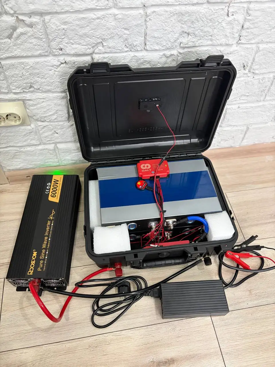 Автономная электростанция Lifepo4 340Ah с инвертором 3кВт - Системы автономного питания (Электроника) в Белгород