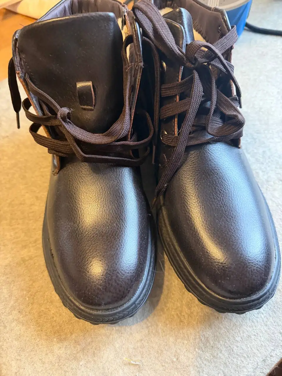 Продажа мужских ботинок новых размера 26,5 - Обувь (Одежда) в Таврово