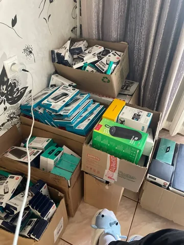 Продам товар для салона связи оптом - Связь в Белгород