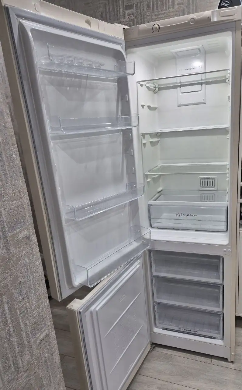 Продам холодильник в хорошем состоянии - Крупная бытовая техника (Для дома и дачи) в Белгород