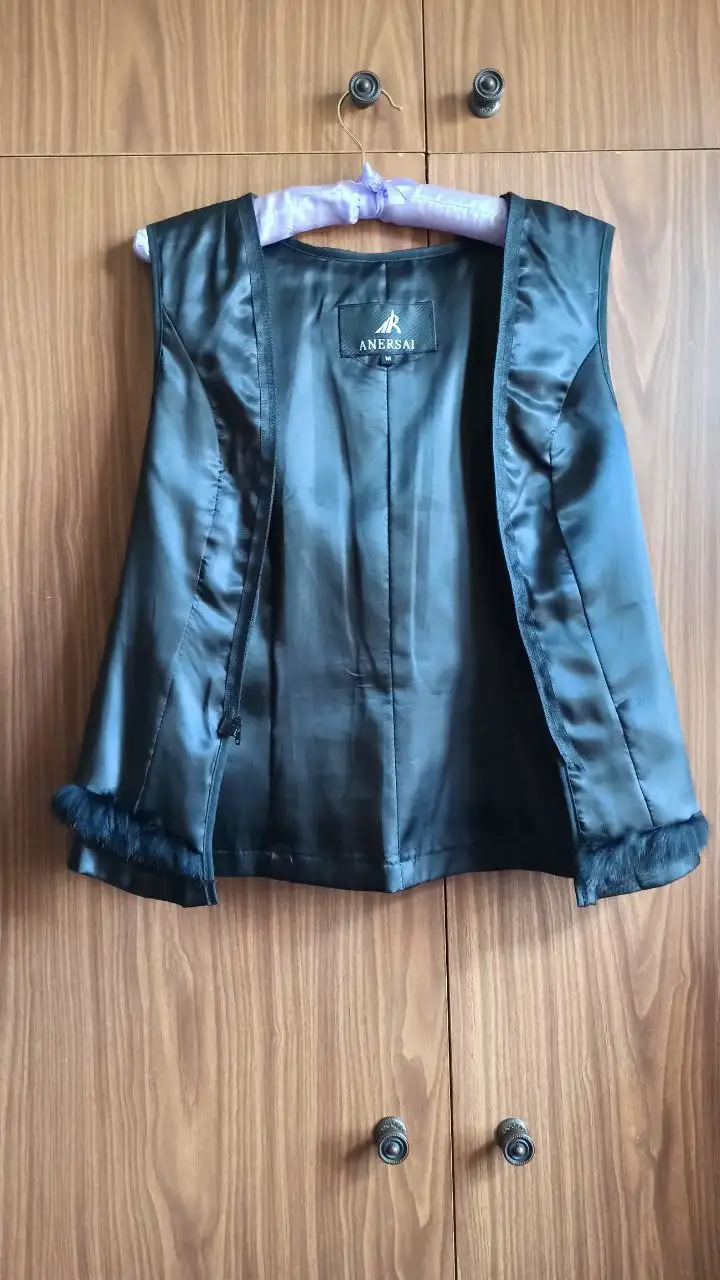 Стильная черная кожаная куртка 3 в 1 - Верхняя одежда (Одежда) в Белгород