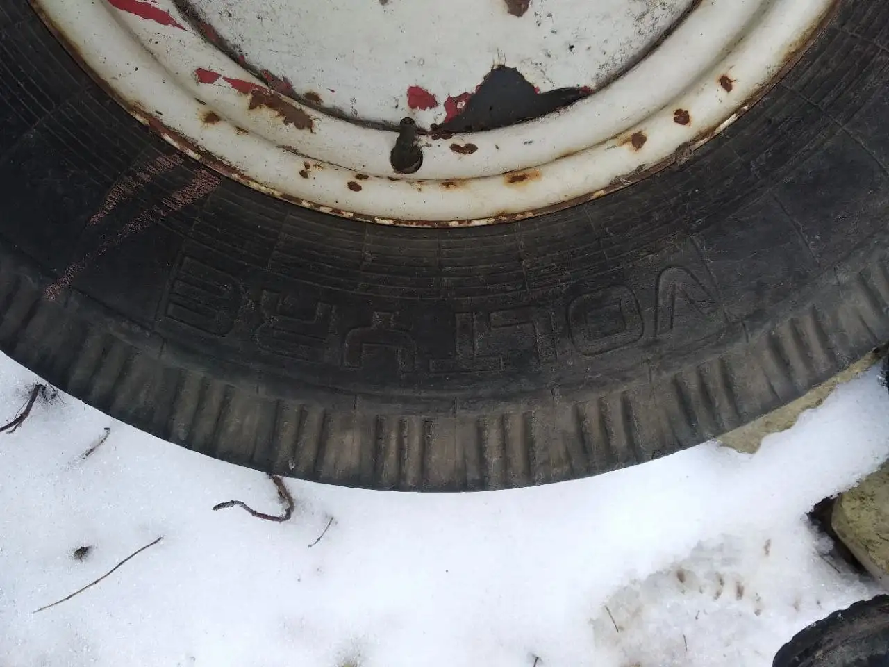 Продам пару колёс на трактор или прицеп - Колёса (Запчасти) в Белгород