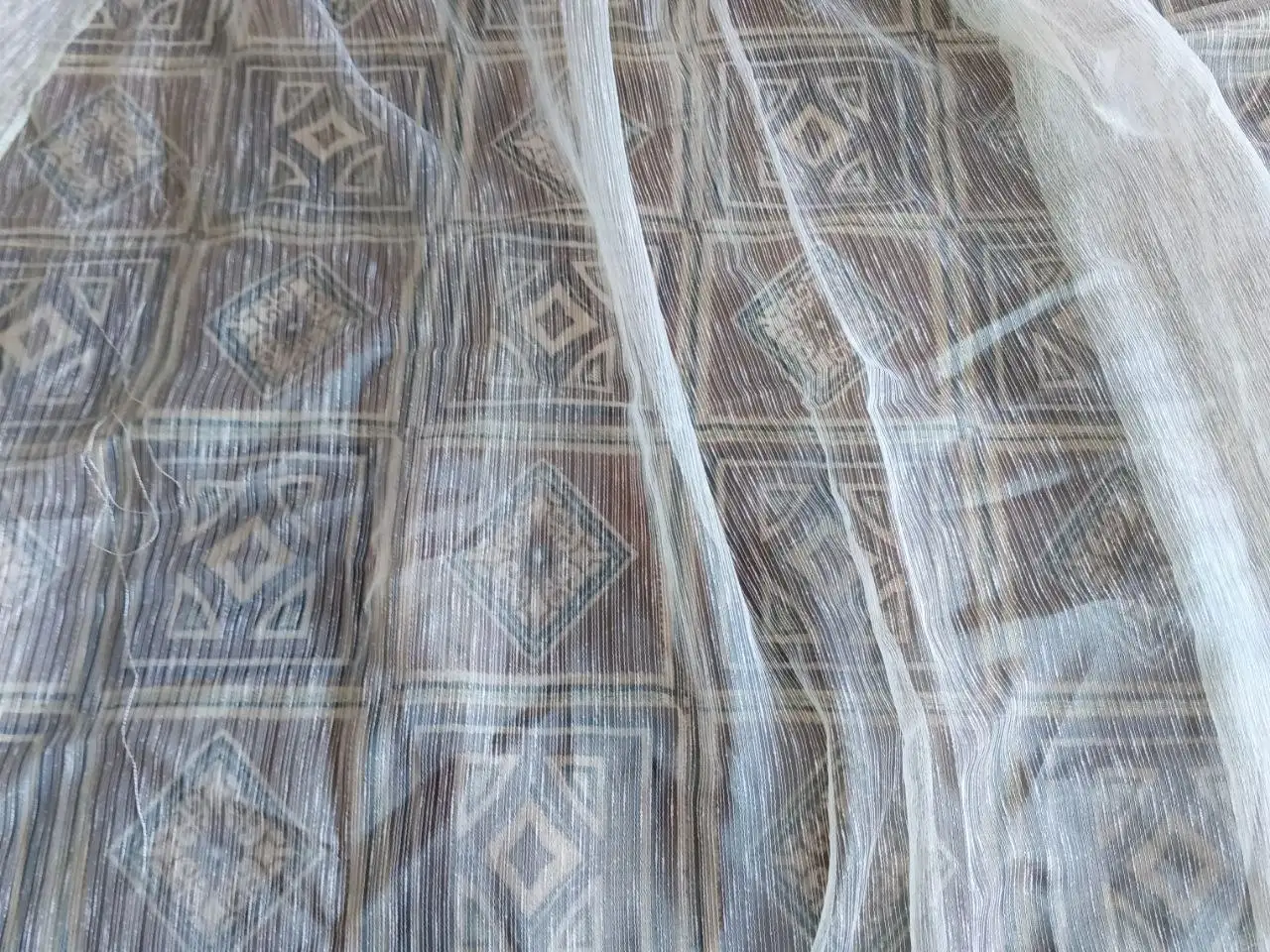 Тюль нежно-зеленый 220x300 - Текстиль (Барахолка) в Белгород