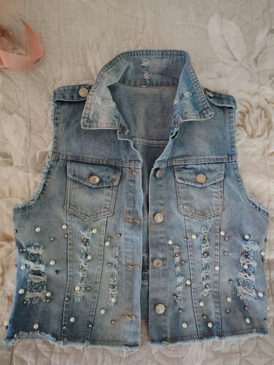 Жилетка - Одежда в Белгород