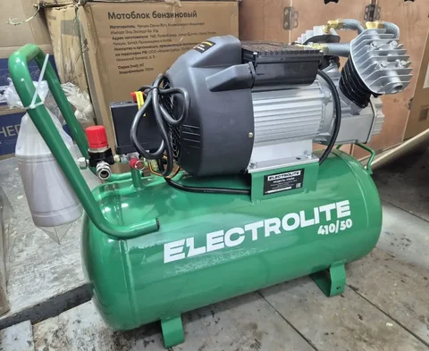 Продам новый двухпоршневой компрессор 50 литров - частное объявление в Белгород