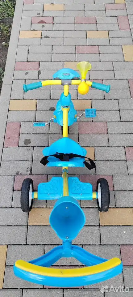 Продам детский велосипед с родительской ручкой - Велосипеды (Товары для детей) в Белгород