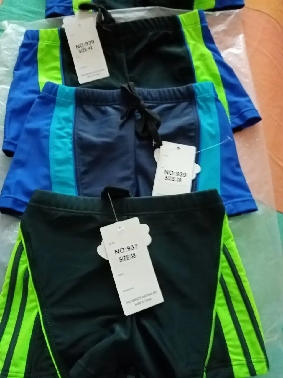 Продажа плавок для плавания - Спортивная одежда (Одежда) в Белгород