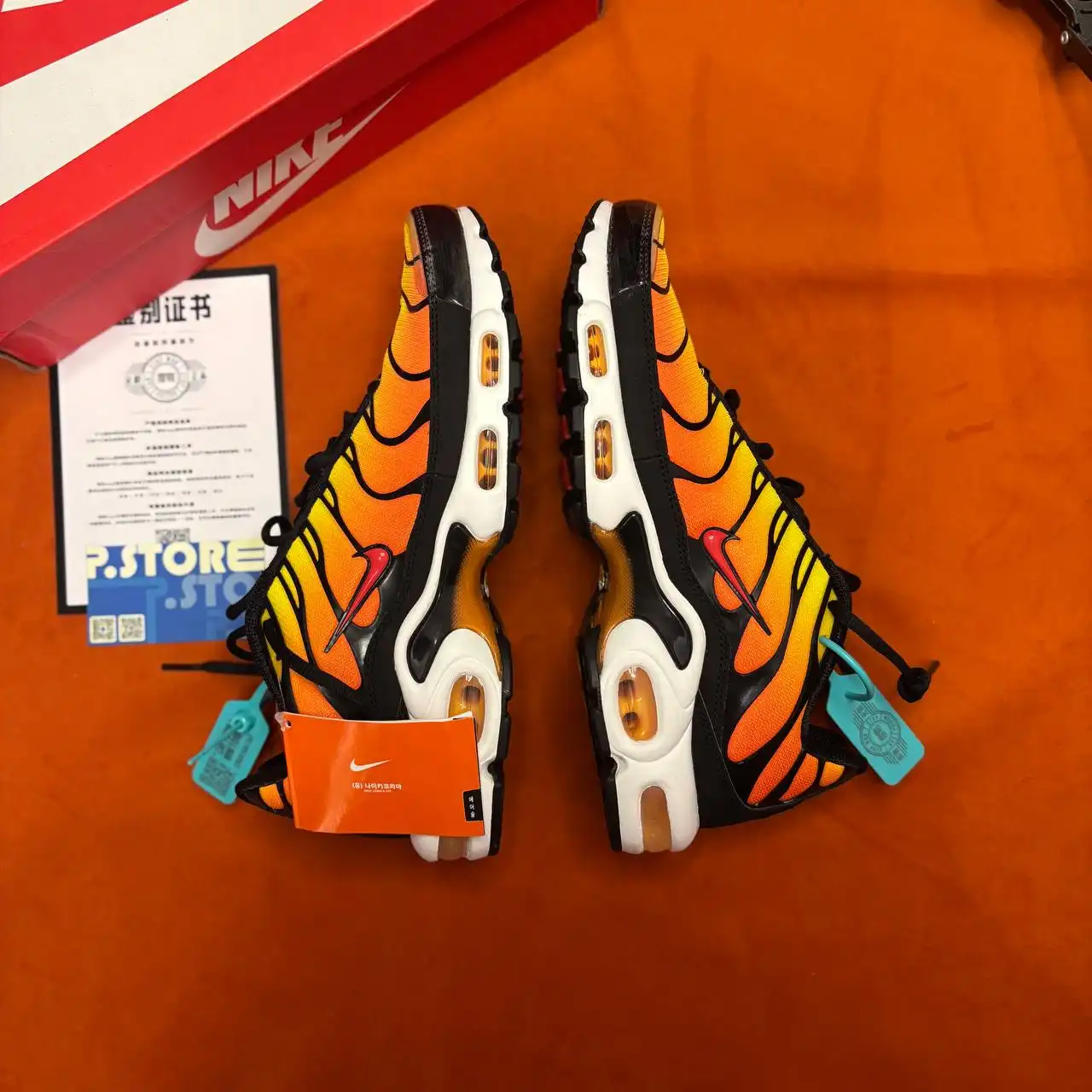 Nike Air Max TN Plus 'Sunset' размер 9.5 US / 43 EUR