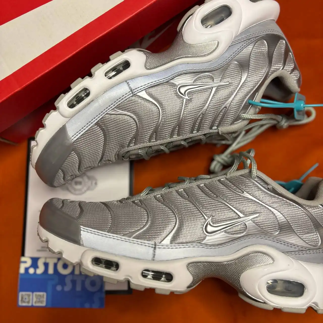 Nike Air Max TN Plus Metallic Silver в наличии в Пензе