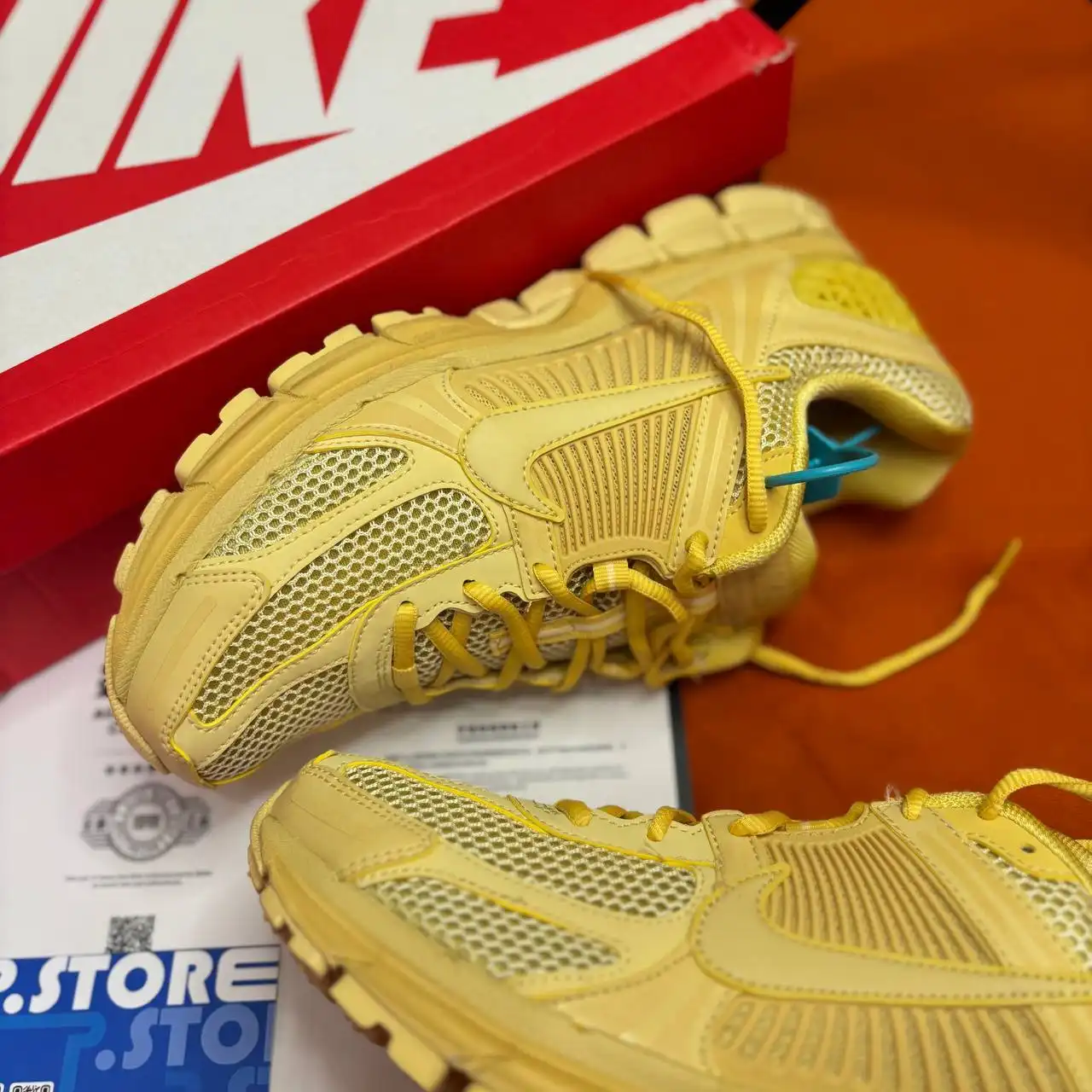 Nike Air Zoom Vomero 5 кроссовки новые в коробке